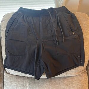 Lululemon - License to Train Shorts